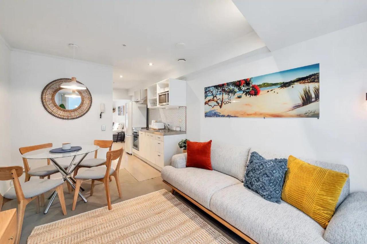 Metro Living Apt Near Skytower And Parking Оукланд Екстериор снимка